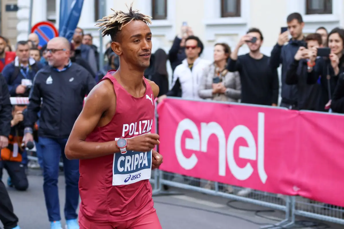 Nuovo record italiano per Yeman Crippa nella mezza maratona di Napoli