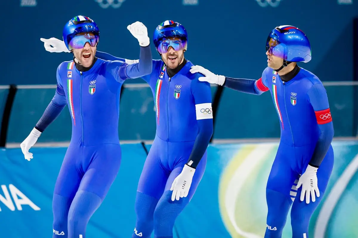Medaglia sicura per l’Italia nel pattinaggio di velocità, azzurri in finale per l’oro nell’inseguimento maschile a squadre