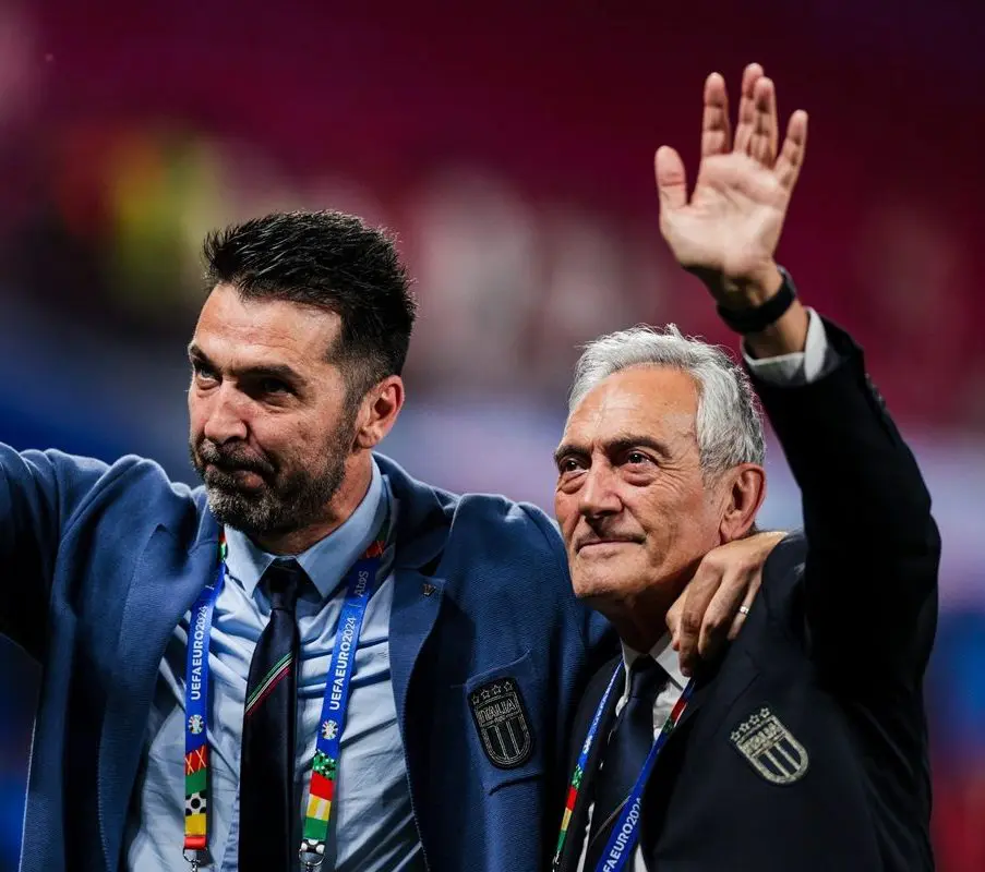 Gravina si dimette da presidente della Figc, lascia anche Buffon. Nuove elezioni il 22 giugno