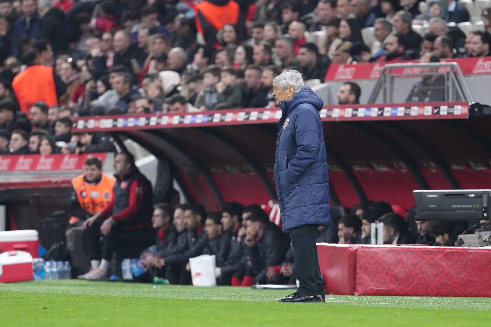 Romania, infarto per Mircea Lucescu: è ricoverato in terapia intensiva