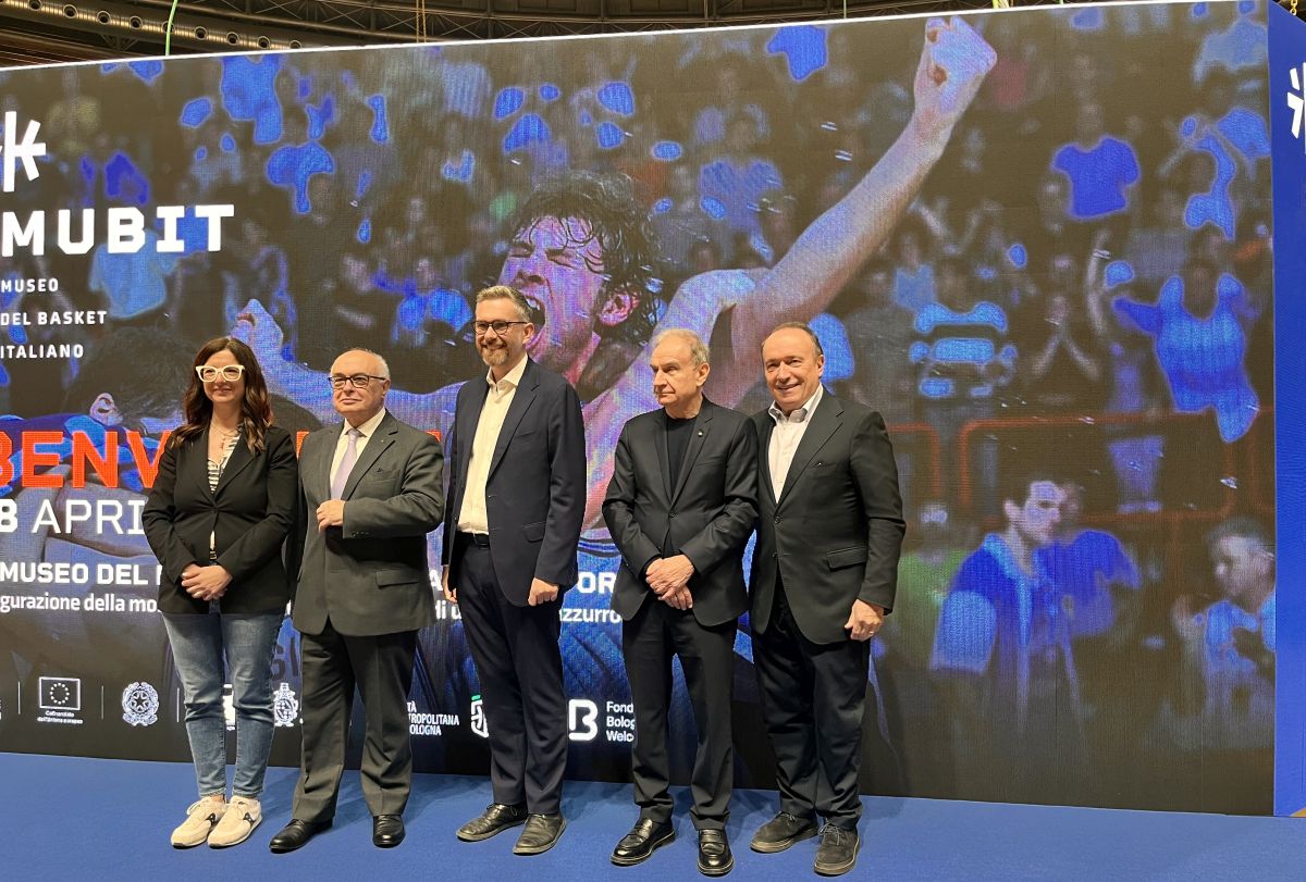 Inaugurato a Bologna il Museo del Basket Italiano, Petrucci “Luogo di emozioni”