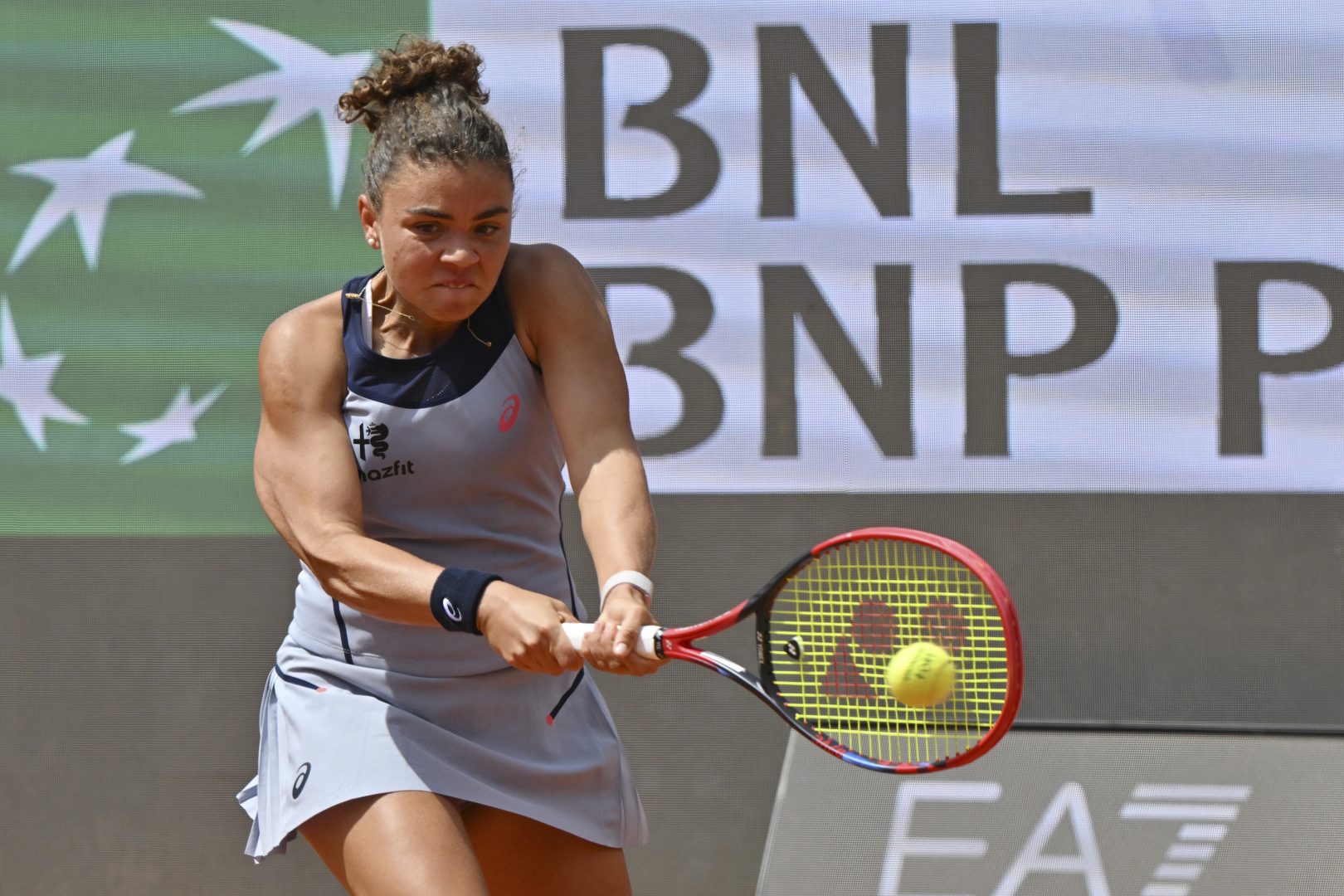 Internazionali d’Italia, Paolini spreca tre match point ed esce di scena. Cobolli, Bellucci e Pellegrino al terzo turno