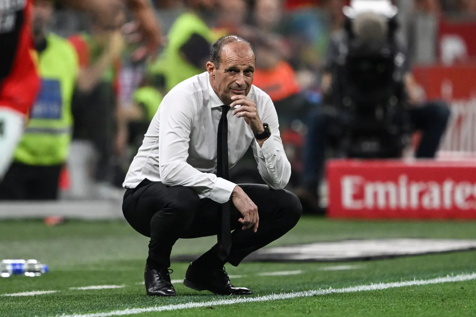 Rivoluzione totale in casa Milan: esonerati Furlani, Tare, Moncada e Allegri