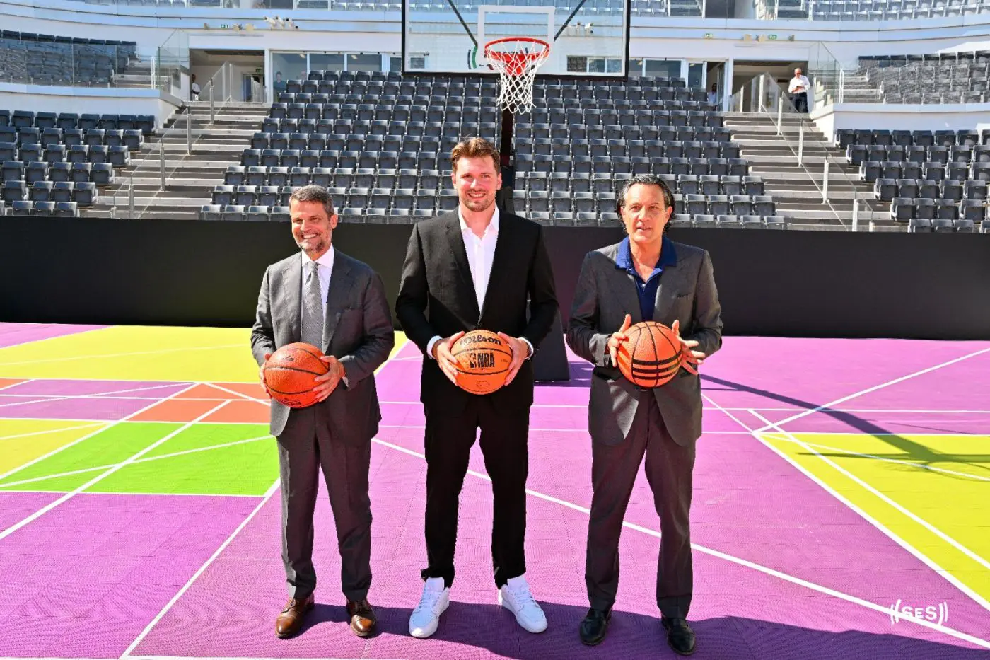 Il Foro Italico si trasforma in arena di basket e Luka Doncic va a canestro
