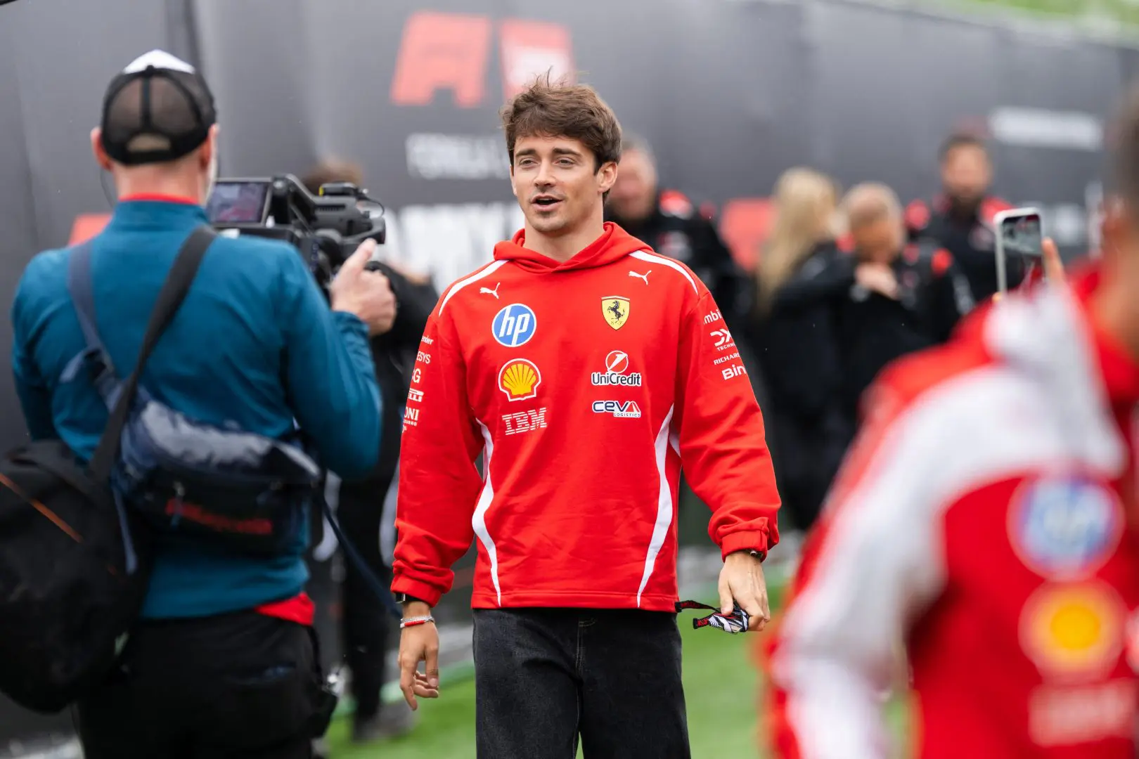 F1, Leclerc ci crede: “Il Mondiale è ancora aperto, le gerarchie possono cambiare velocemente”