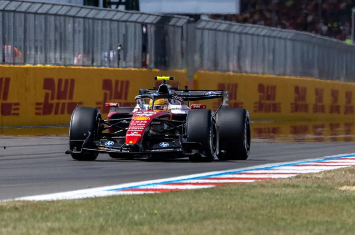 F1, a Silverstone Hamilton in pole per la Sprint davanti ad Antonelli