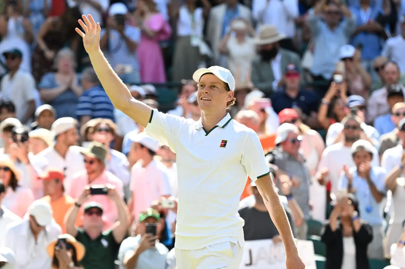 Sinner scavalca Hewitt, 81^ settimana da numero uno del ranking Atp