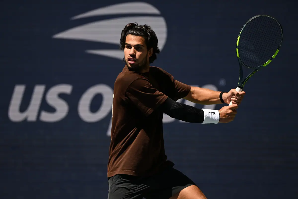 Ritorno con vittoria per Alcaraz, Safiullin eliminato al primo turno dello US Open