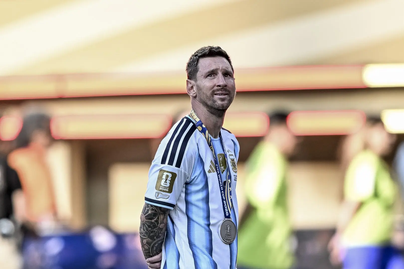 Messi saluta il padre con una lettera: “Non ci credo ancora, non so quanto giocherò”