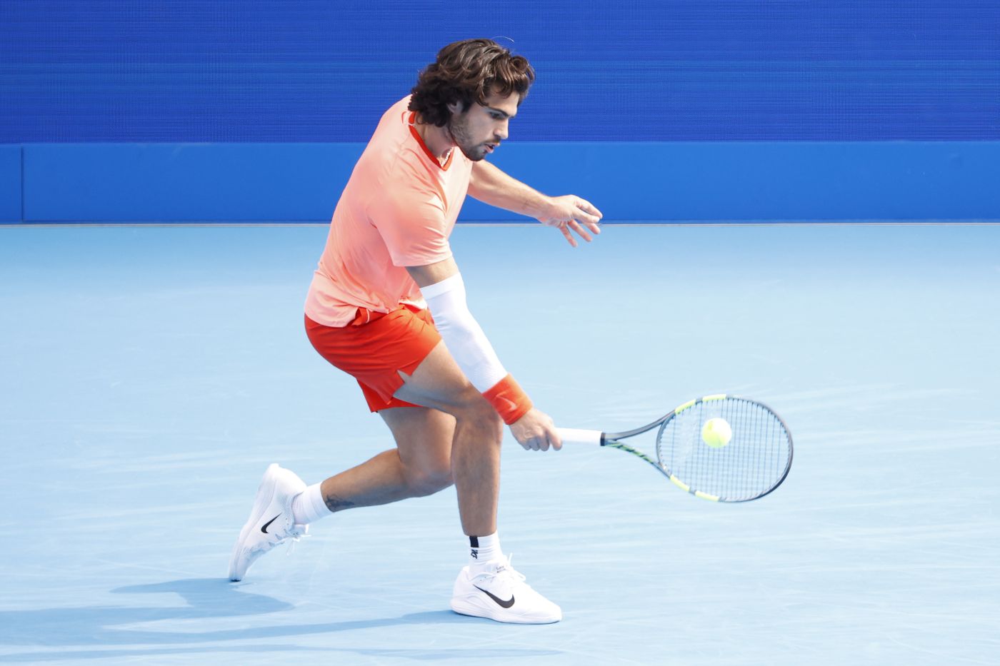 Alcaraz sconfitto da Bergs al terzo turno a Shanghai, Zverev matematicamente n°1 Atp a fine 2026