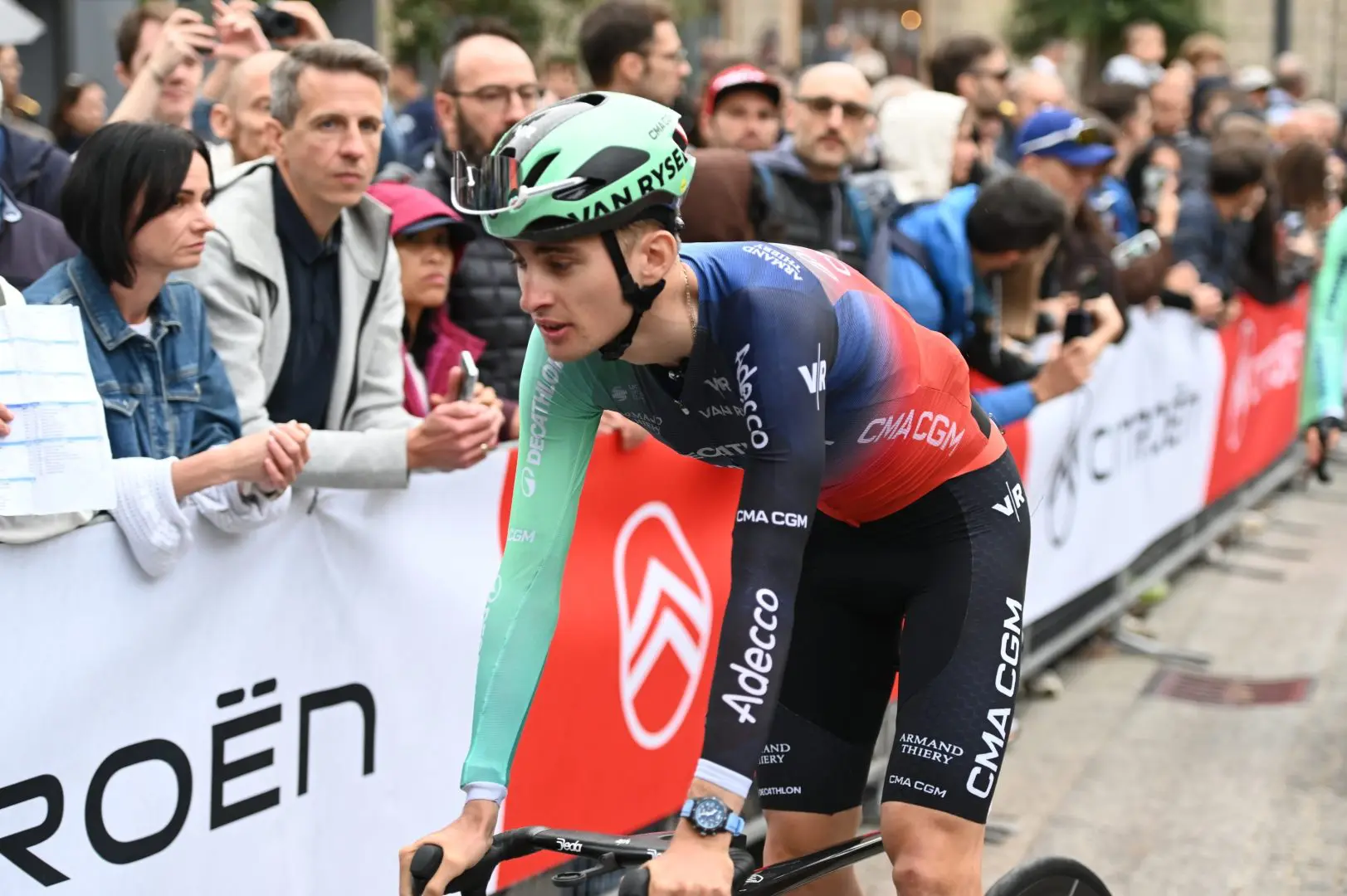 Capolavoro Seixas al Giro di Lombardia, vince per distacco la 120esima edizione